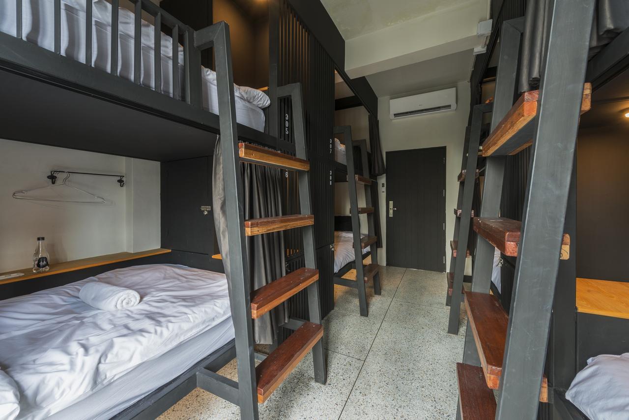 Chingcha Bangkok Hostel Eksteriør bilde