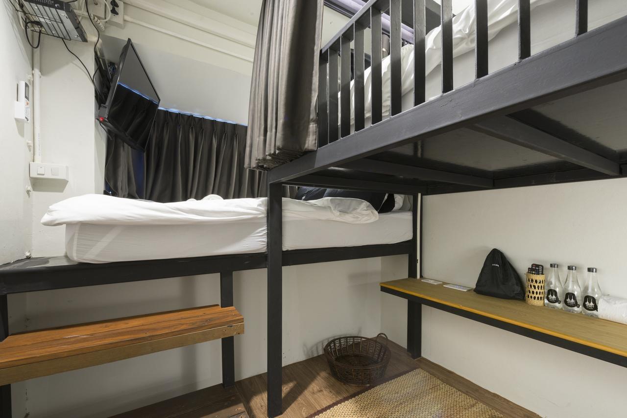 Chingcha Bangkok Hostel Eksteriør bilde