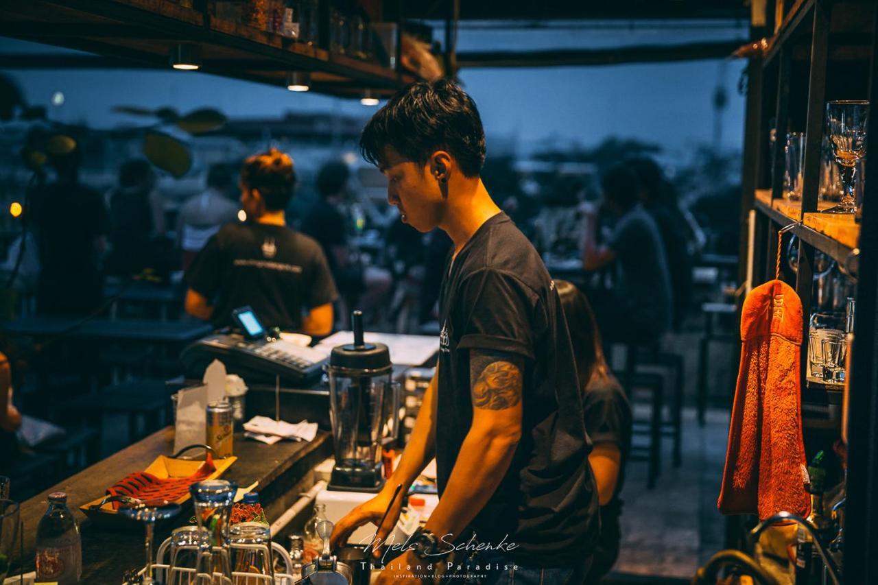Chingcha Bangkok Hostel Eksteriør bilde